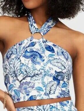 Size 4 Bebe Floral Halter Crop Top